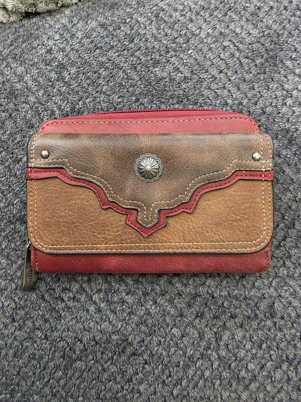 Justin Boots Red and Brown Leather Western Zip Wallet with Concho